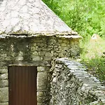 Le Domaine Des Cazelles By Ateya 3*