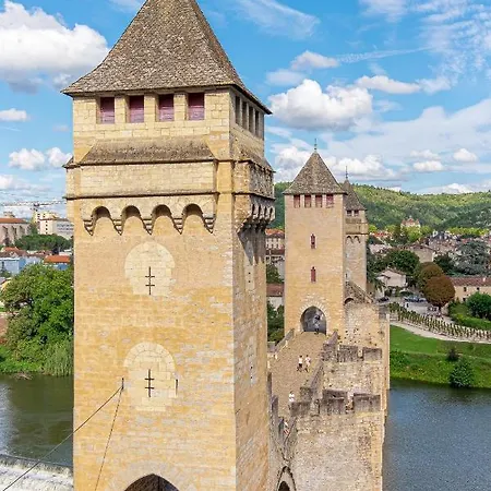 Kompleks wypoczynkowy Le Domaine Des Cazelles By Ateya Cajarc