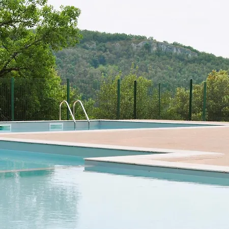 Le Domaine Des Cazelles By Ateya Holiday park Cajarc