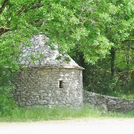 Le Domaine Des Cazelles By Ateya Cajarc