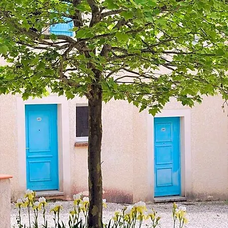 Le Domaine Des Cazelles By Ateya Cajarc