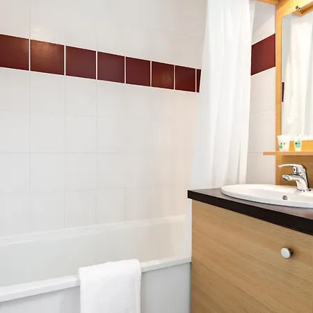 Le Domaine Des Cazelles By Ateya Kompleks wypoczynkowy Cajarc