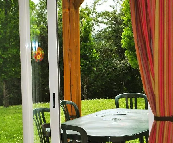 Le Domaine Des Cazelles By Ateya 3*