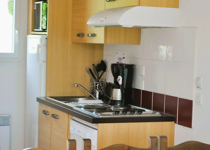 Le Domaine Des Cazelles By Ateya 3*